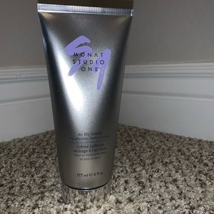 Air Dry Cream Monat Studio One